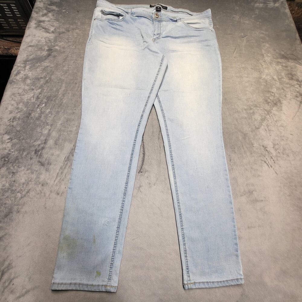 Jordache Jeans Womens 18 Blue Light Wash Skinny Slim Stretch Denim Pockets